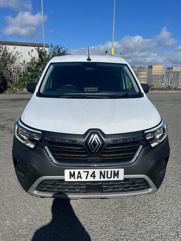 Used Renault Kangoo 2024 White MPV