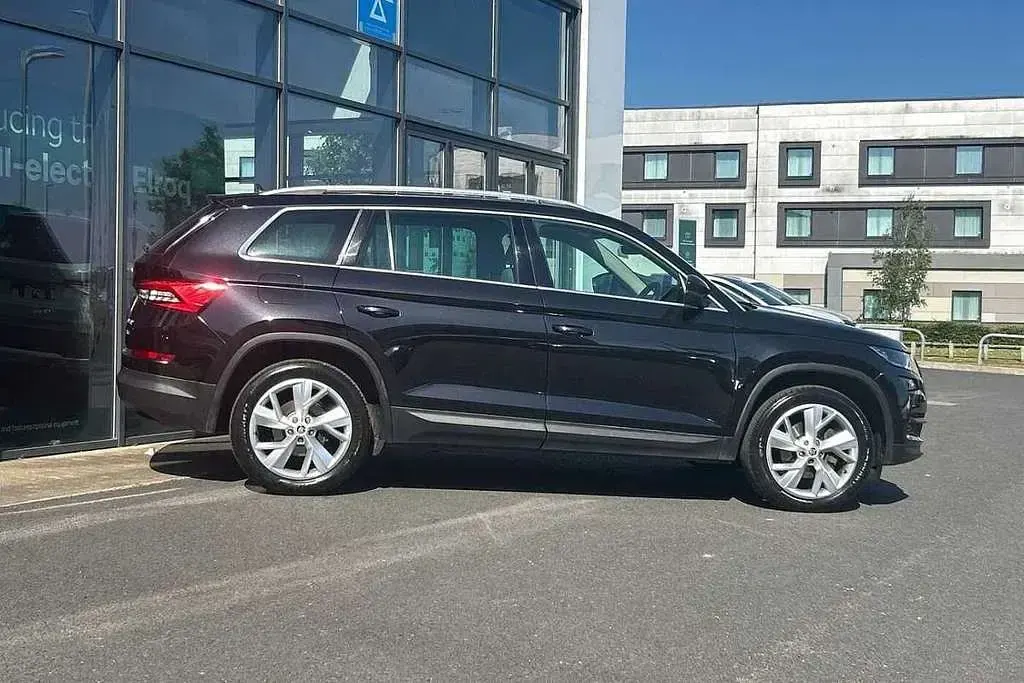 Used Skoda Kodiaq 147 HP (108 kW) 2017 Black magic pearlescent SUV