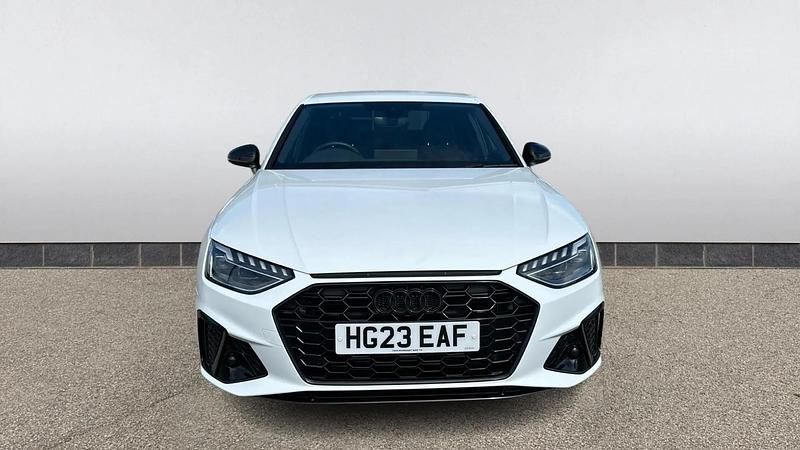 Used Audi A4 Black Edition 150 HP (110 kW) 2023 White Sedan