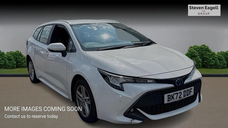 White Used 2022 Toyota Corolla Estate | £20,499 (Fair price) - Image 1/4