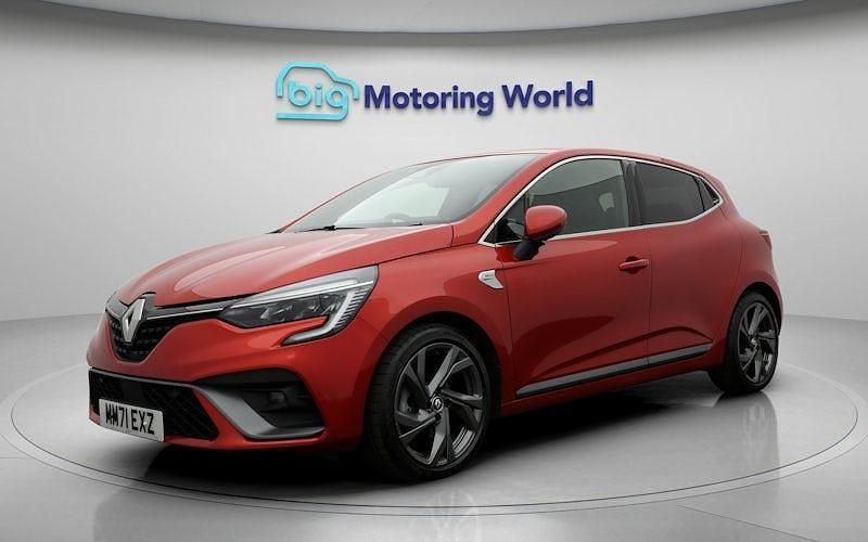 Used Renault Clio V RS Line 140 HP (102 kW) 2022 Red Hatchback
