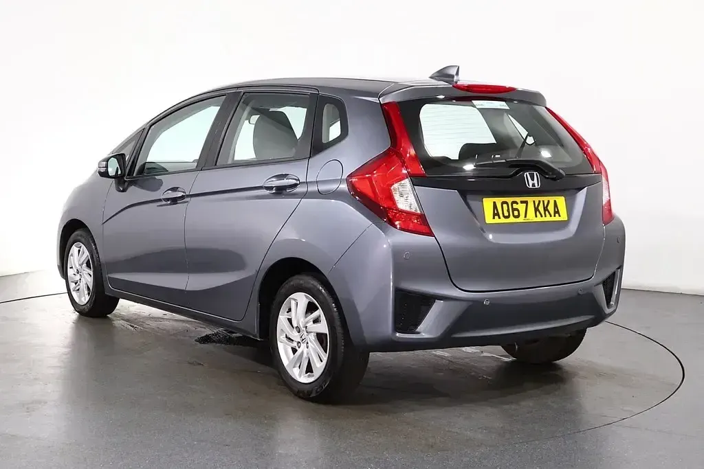 Used Honda Jazz SE 2017 Grey Hatchback