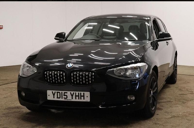 Black Used 2015 BMW 116 Advantage Hatchback | £5,650 (Good price) - Image 1/4