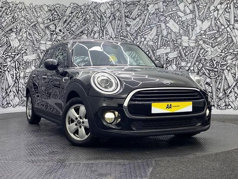 Used Mini Cooper Hatch 136 HP (100 kW) 2018 Black Hatchback