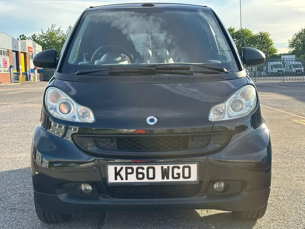 Used Smart ForTwo Cabrio Pulse 45 HP (33 kW) 2010 Black Cabriolet