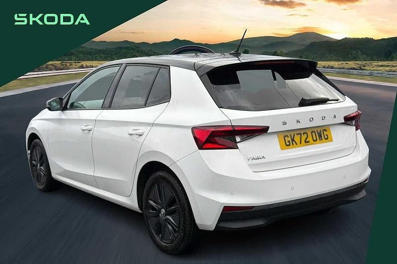 Used Skoda 110 R Colour Edition 81 HP (59 kW) 2022 Candy white black magic pearl effect Hatchback