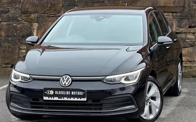 Used VW Golf VIII Style 131 HP (96 kW) 2023 Hatchback