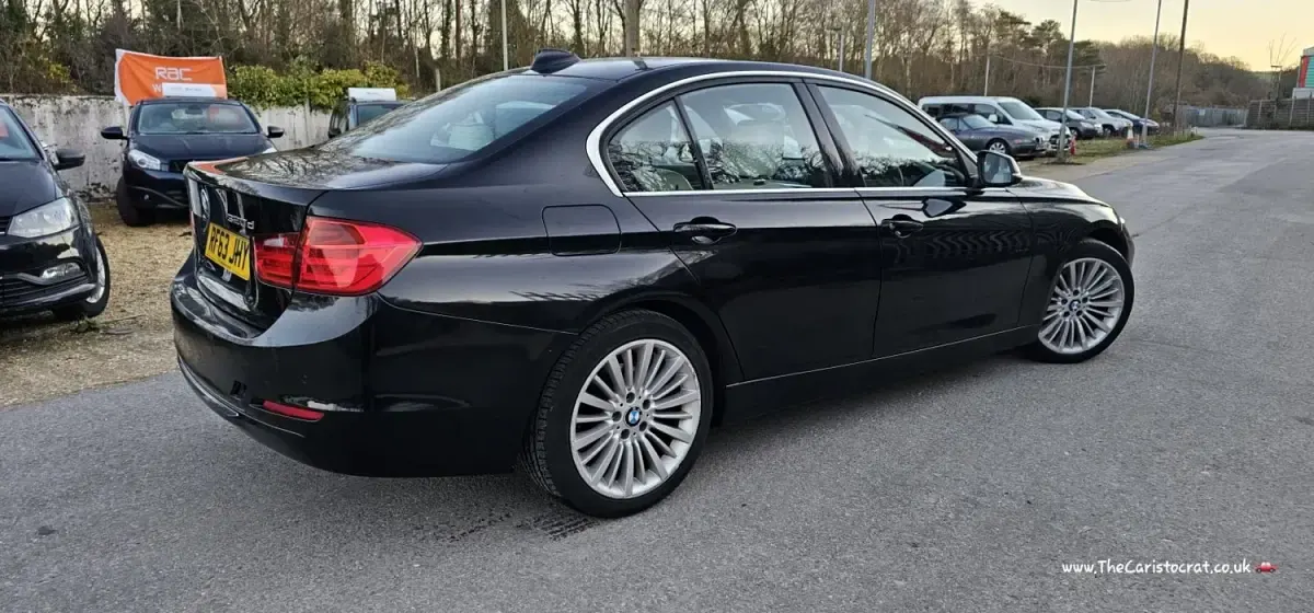 Usado BMW 320 Luxury Line 2013 Preto Sedan