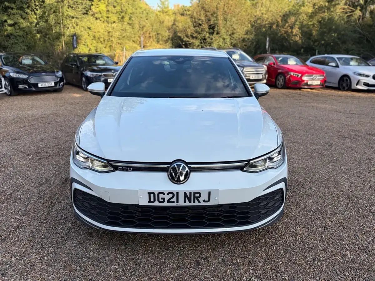 Used VW Golf VII GTD 197 HP (144 kW) 2021 White Hatchback