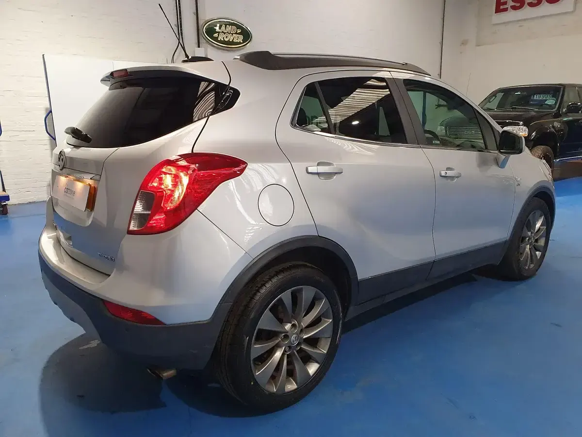 Begagnad Vauxhall Mokka X Elite 140 HK (102 kW) 2017 Silver SUV