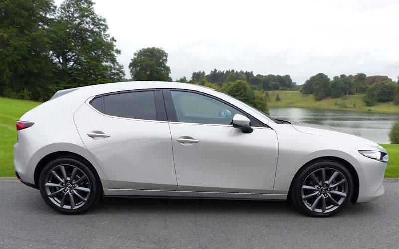 Begagnad Mazda 3 Exclusive-Line 140 HK (102 kW) 2026 Halvkombi