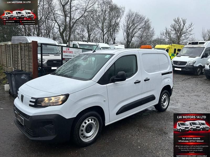 Used Peugeot Partner 2025 White MPV