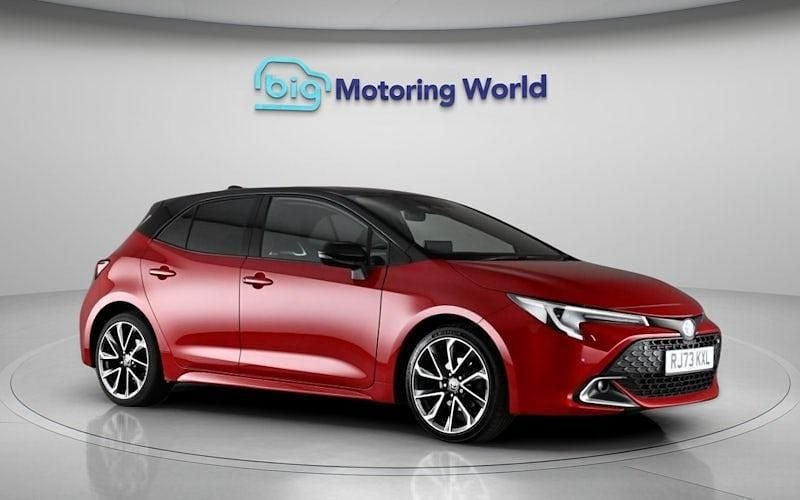 Używany Toyota Corolla 140 KM (102 kW) 2026 Hatchback