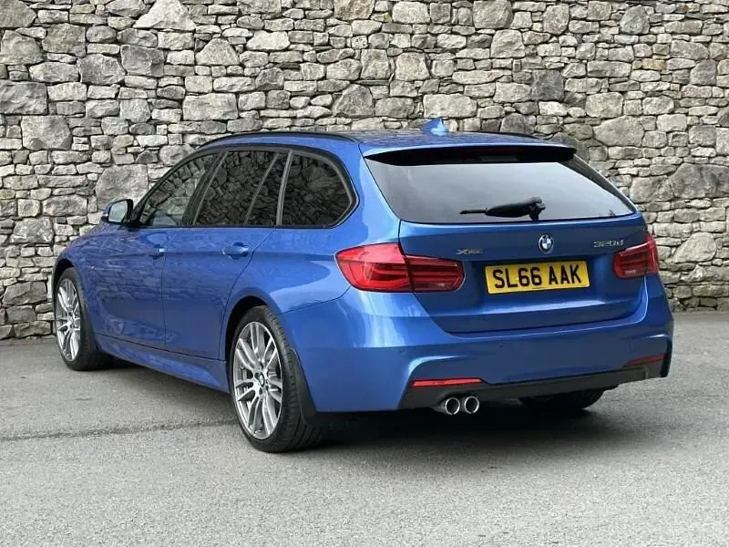Used BMW 320 M Sport 187 HP (137 kW) 2016 Blue Estate