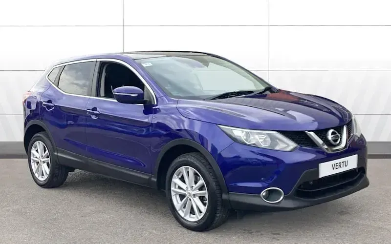 Used Nissan Qashqai Acenta Premium 116 HP (85 kW) 2015 SUV