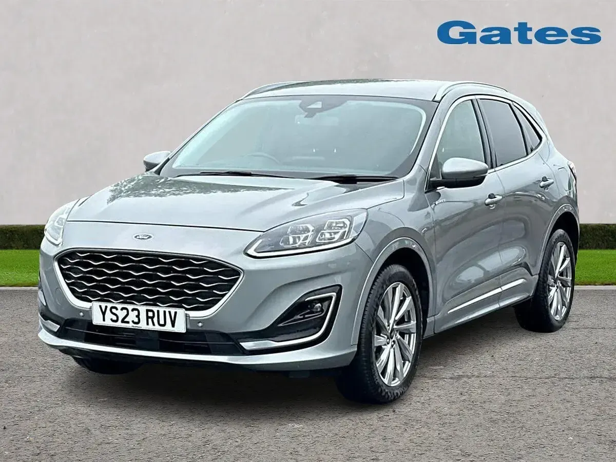 Used Ford Kuga Vignale 225 HP (165 kW) 2023 Silver SUV