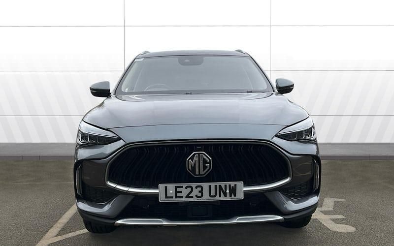 Usado MG HS Trophy 162 HP (119 kW) 2023 Cinzento SUV