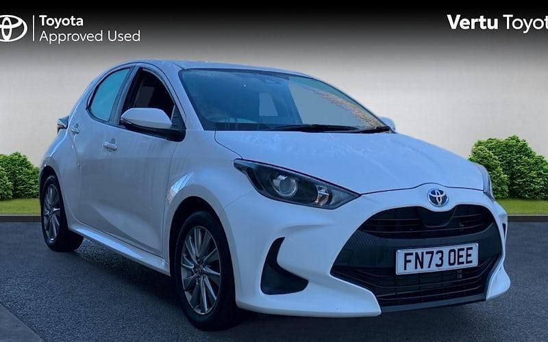 Used 2026 Toyota Yaris Hybrid Hatchback | £17,719 (Super price) - Image 1/4