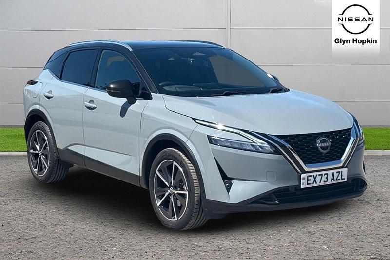 Grey Used 2023 Nissan Qashqai Tekna SUV | £24,021 (Expensive) - Image 1/4