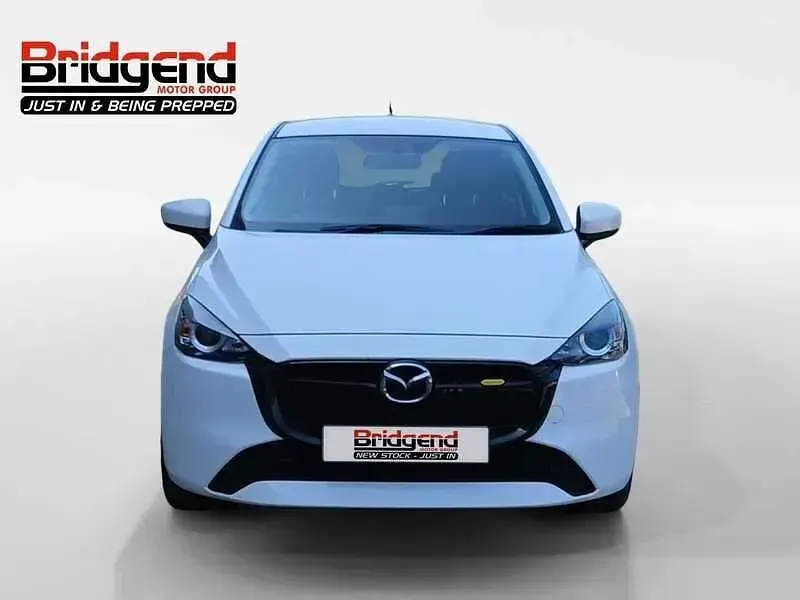 Used Mazda 2 Center-Line 116 HP (85 kW) 2024 White Hatchback