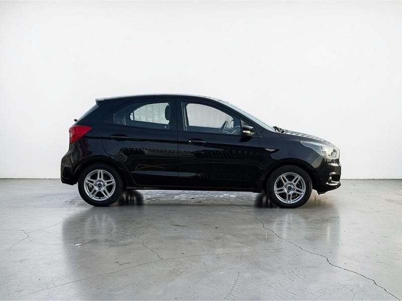 Used Ford Ka Plus Zetec 70 HP (51 kW) 2017 Black Hatchback