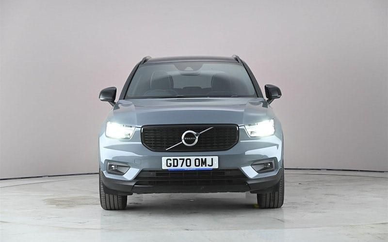 Used Volvo XC40 R-Design 163 HP (119 kW) 2021 Grey SUV