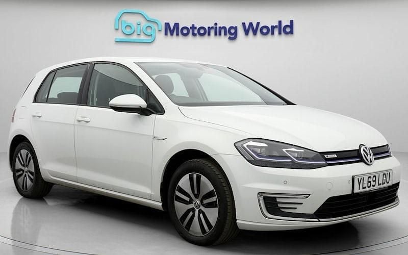 Used 2020 VW e-Golf Hatchback | £9,500 (Fair price) - Image 1/4