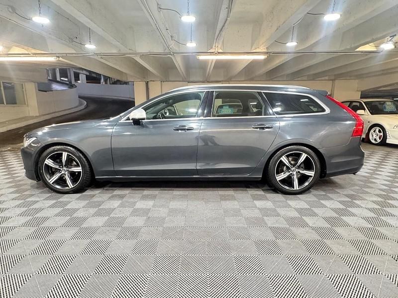 Used Volvo V90 R-Design 2018 Grey Estate