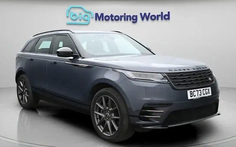 Second-hand Land Rover Range Rover Velar HSE Dynamic 404 CP (297 kW) 2024 SUV