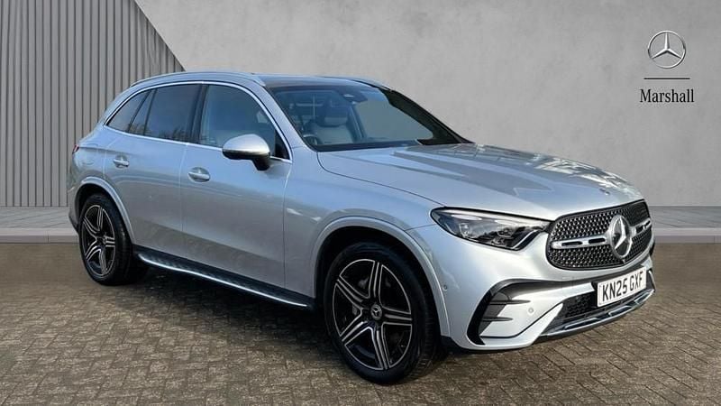 Used Mercedes GLC300 AMG Line Premium 269 HP (197 kW) 2025 Silver SUV