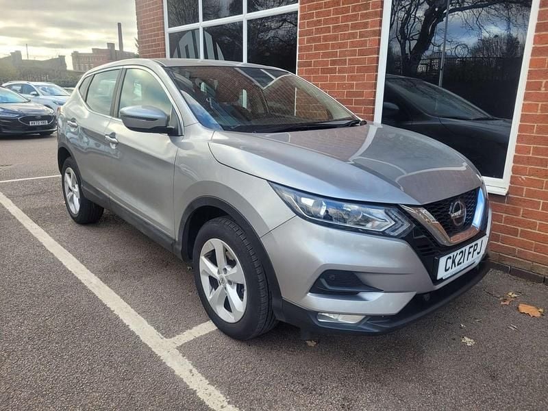 Used Nissan Qashqai Acenta Premium 2021 Silver SUV