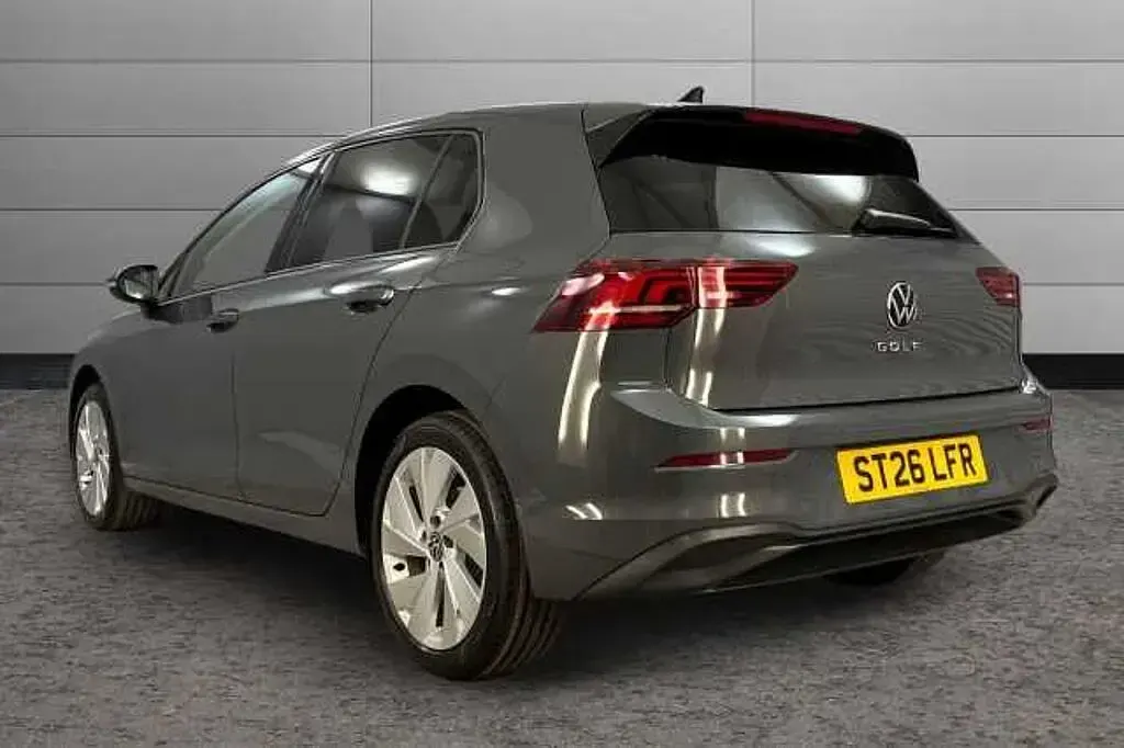 Nowe VW Golf VIII 150 KM (110 kW) 2026