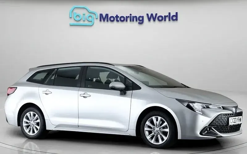 Used Toyota Corolla 140 HP (102 kW) 2023 Estate