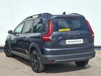 Used Dacia Jogger Extreme 109 HP (80 kW) 2023 Grey MPV