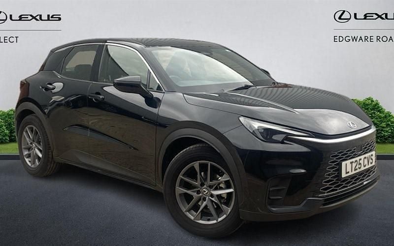 Used 2025 Lexus LBX SUV | £26,555 (Super price) - Image 1/2