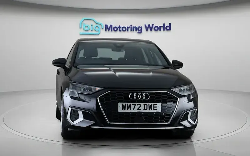 Used Audi A3 Sportback e-tron Sport 204 HP (150 kW) 2025 Hatchback