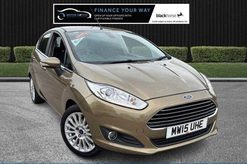 Brown Used 2015 Ford Fiesta Titanium Hatchback | £7,295 (Fair price) - Image 1/1