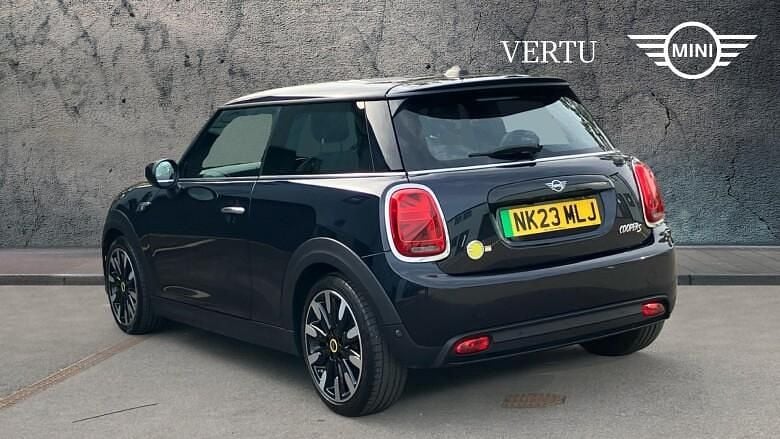 Used Mini Cooper Exclusive 136 HP (100 kW) 2023 Hatchback