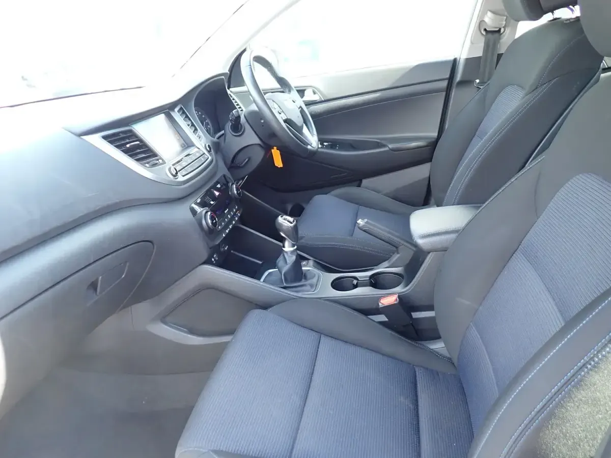 Second-hand Hyundai Tucson SE 116 CP (85 kW) 2016 Alb SUV