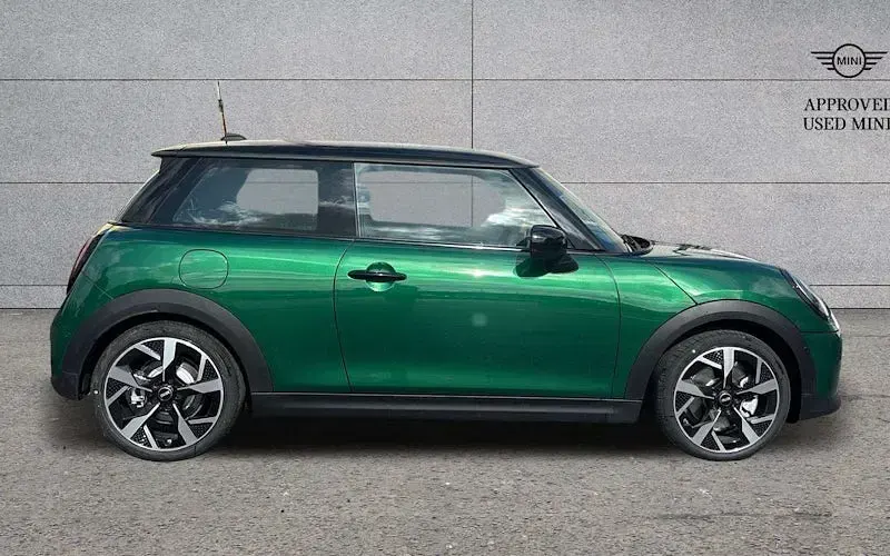 New Mini Cooper Exclusive 114 kW (156 HP) 2026 Hatchback