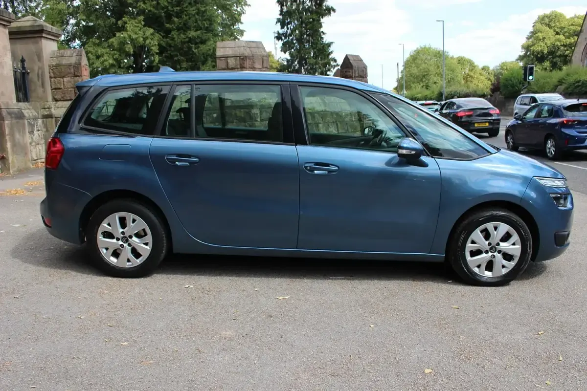 Used Citroën Grand C4 Picasso VTR Sport 2015 Blue MPV