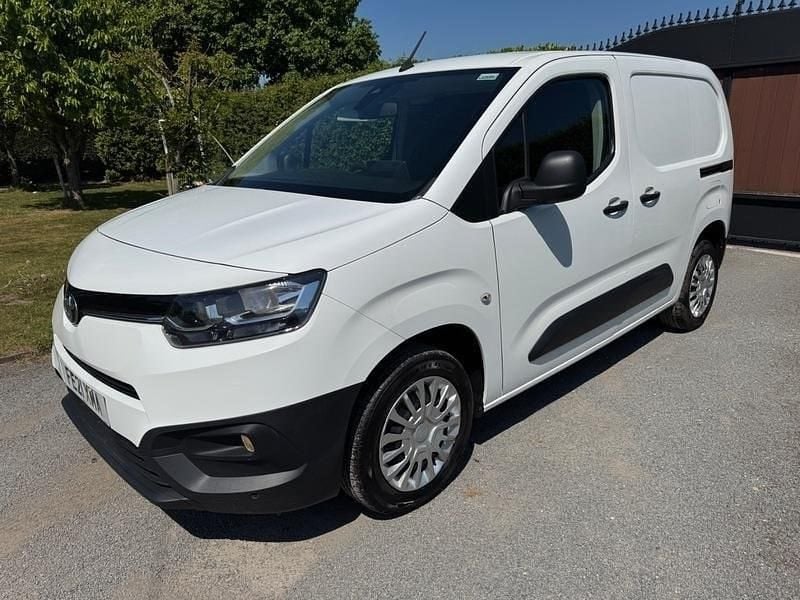 Used Toyota Proace 2021 White MPV