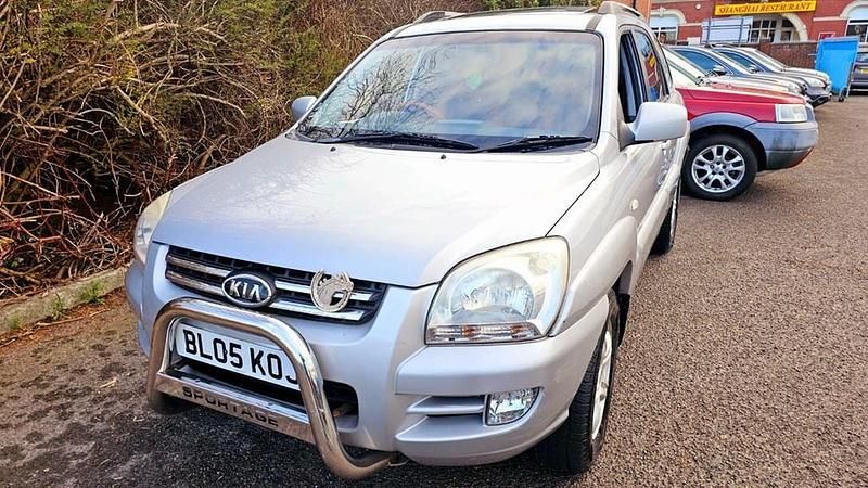 Used Kia Sportage 175 HP (128 kW) 2005 Silver SUV