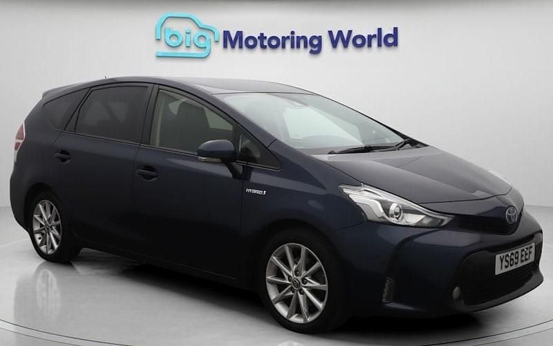 Used 2020 Toyota Prius Hatchback | £18,000 (Expensive) - Image 1/4