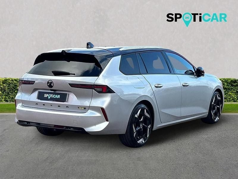 Used Vauxhall Astra GSe 222 HP (163 kW) 2023 Grey Estate