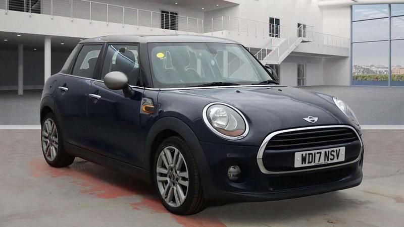 Blue Used 2017 Mini Cooper D Hatch Hatchback | £8,299 (A bit pricey) - Image 1/4