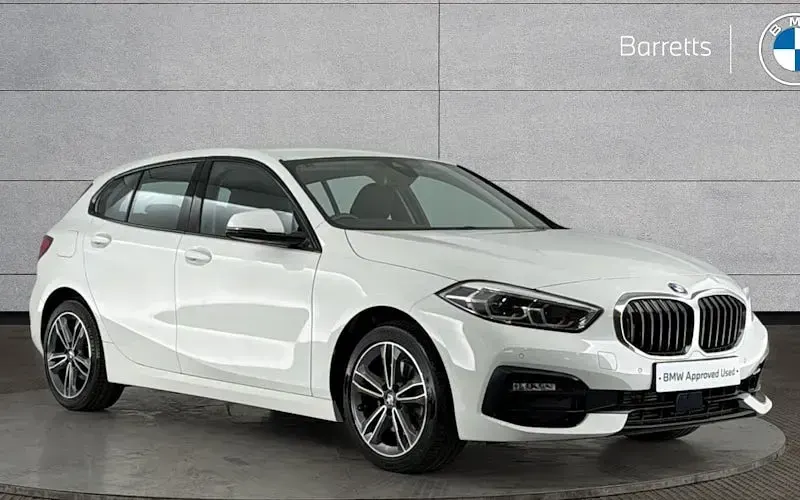 Used BMW 116 Sport Line 116 HP (85 kW) 2024 Hatchback
