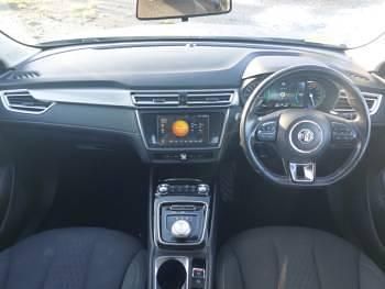 Used MG MG5 EV Excite 114 kW (156 HP) 2021 Silver Estate