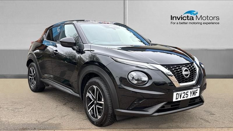 Used Nissan Juke N-Connecta 114 HP (83 kW) 2025 Black sapphire metallic SUV