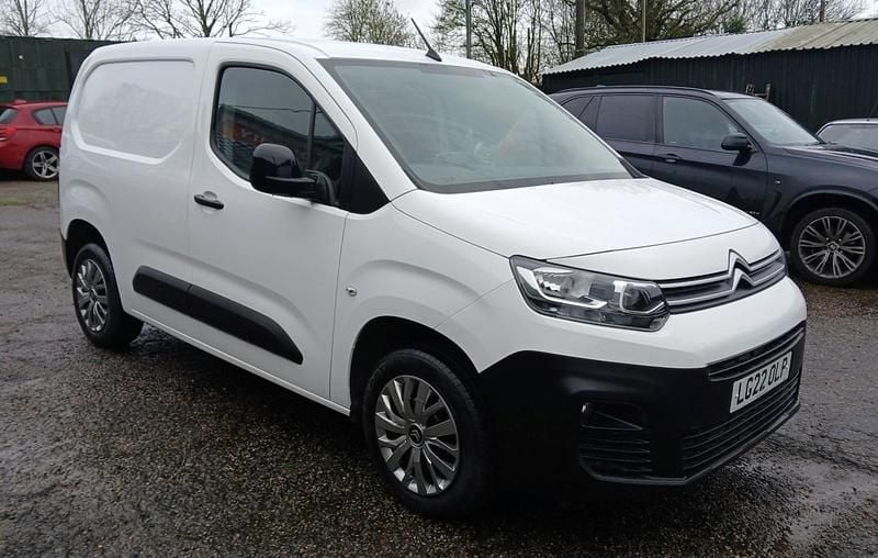 Used Citroën Berlingo 2022 White MPV